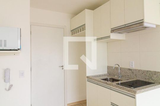 Studio de kitnet/studio para alugar com 1 quarto, 27m² em Liberdade, São Paulo