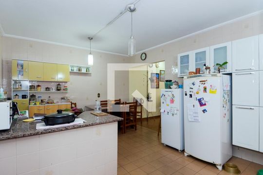 Cozinha de casa à venda com 2 quartos, 125m² em Jardim Rosa de Franca, Guarulhos