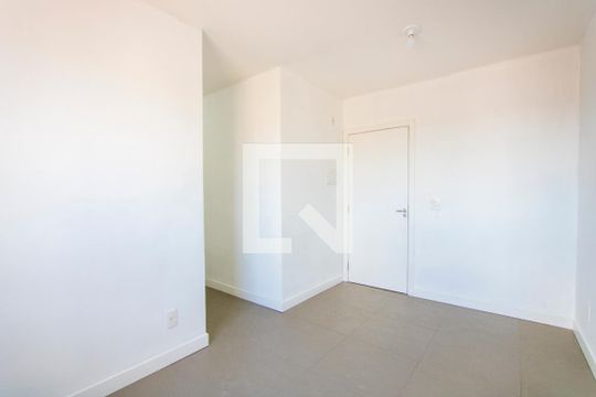 Sala de apartamento para alugar com 2 quartos, 50m² em Jardim Utinga, Santo André