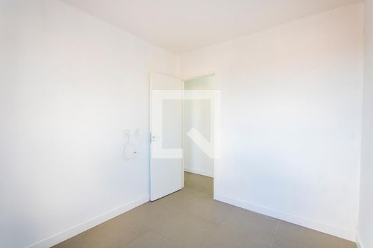 Quarto 1 de apartamento para alugar com 2 quartos, 50m² em Jardim Utinga, Santo André