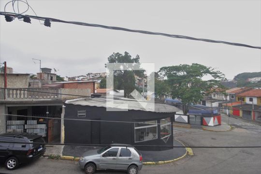 Vista do Quarto de casa para alugar com 1 quarto, 48m² em Jardim Kuabara, Taboão da Serra
