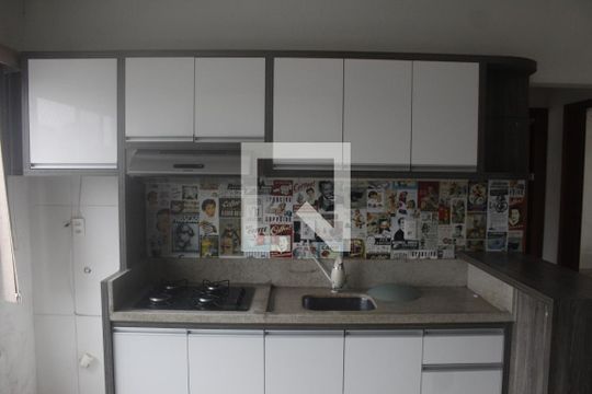 Cozinha de apartamento para alugar com 3 quartos, 77m² em Barnabé, Gravataí