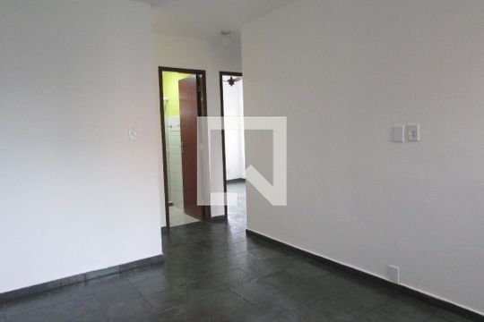 Apartamento para alugar com 2 quartos, 45m² em Campo Grande, Rio de Janeiro