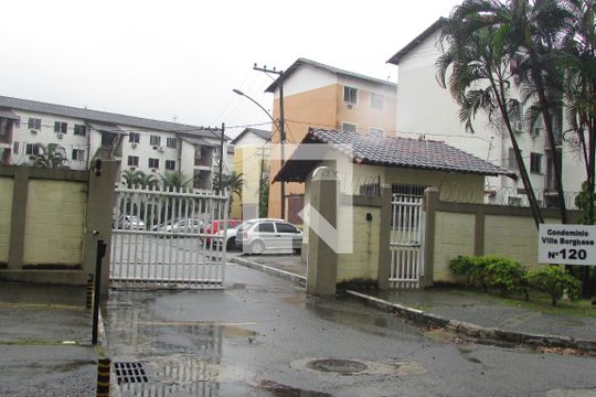 Fachada do Condomínio de apartamento para alugar com 2 quartos, 45m² em Campo Grande, Rio de Janeiro