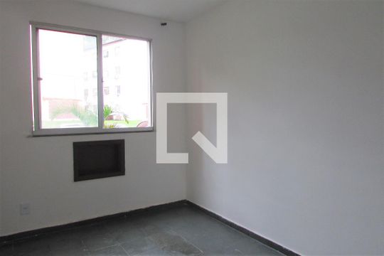 Quarto 1 de apartamento para alugar com 2 quartos, 45m² em Campo Grande, Rio de Janeiro