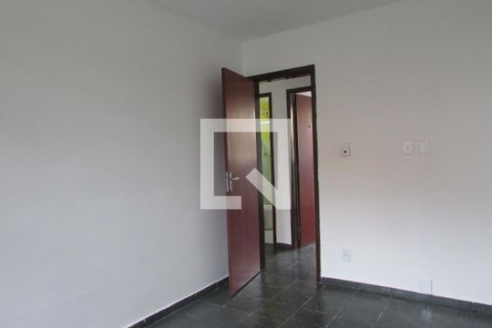 Quarto 1 de apartamento para alugar com 2 quartos, 45m² em Campo Grande, Rio de Janeiro
