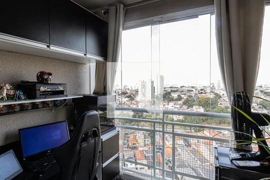 Varanda Sala de apartamento à venda com 2 quartos, 57m² em Vila Oratório, São Paulo