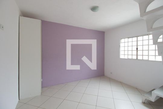 Escritório de casa à venda com 3 quartos, 120m² em Vila Buenos Aires, São Paulo
