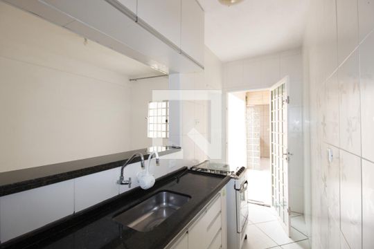 Cozinha de casa à venda com 3 quartos, 120m² em Vila Buenos Aires, São Paulo