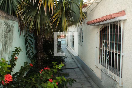Corredor de casa à venda com 5 quartos, 360m² em Higienópolis, Rio de Janeiro