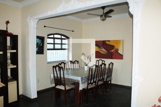 Casa à venda com 5 quartos, 360m² em Higienópolis, Rio de Janeiro