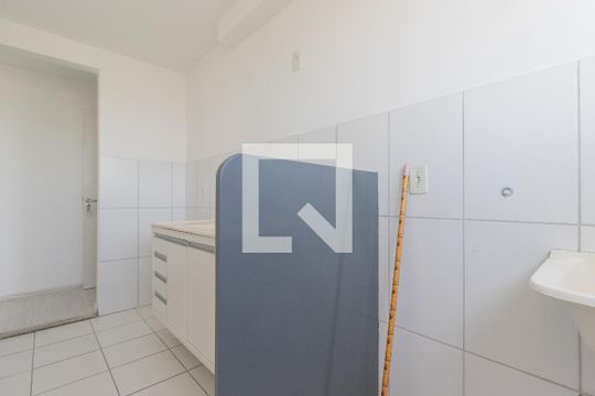 Lavanderia de apartamento para alugar com 2 quartos, 48m² em Palmeiras de São José, São José dos Campos
