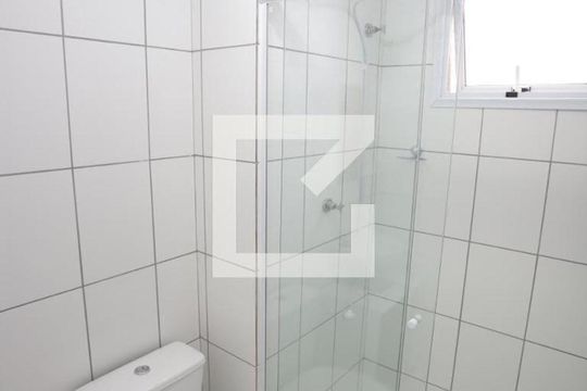 Banheiro de kitnet/studio à venda com 1 quarto, 26m² em Vila Ré, São Paulo