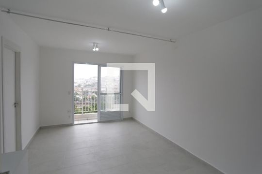 Sala/Quarto de kitnet/studio à venda com 1 quarto, 26m² em Vila Ré, São Paulo