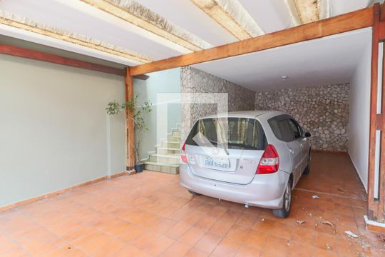 Garagem de casa à venda com 3 quartos, 140m² em Jardim Bonfiglioli, São Paulo