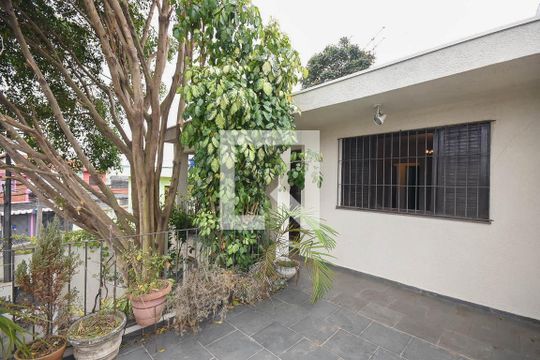 Casa à venda com 4 quartos, 120m² em Jardim Monte Kemel, São Paulo