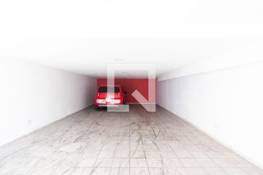 Garagem de casa à venda com 3 quartos, 165m² em Vila Pereira Cerca, São Paulo