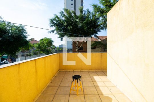 Varanda de casa à venda com 3 quartos, 175m² em Cambuci, São Paulo