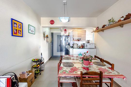 Sala de apartamento à venda com 3 quartos, 65m² em Vila Carrão, São Paulo