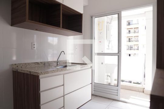 Cozinha de apartamento para alugar com 1 quarto, 41m² em Santana, São Paulo