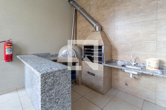 Área comum - Churrasqueira de apartamento à venda com 2 quartos, 49m² em Conceicao, Osasco