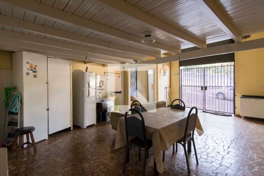 Garagem de casa à venda com 2 quartos, 120m² em Casa Verde, São Paulo