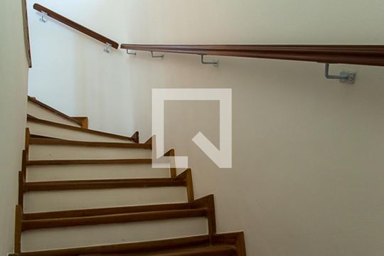 Corredor de casa de condomínio à venda com 3 quartos, 95m² em Vila Guarani (z Sul), São Paulo