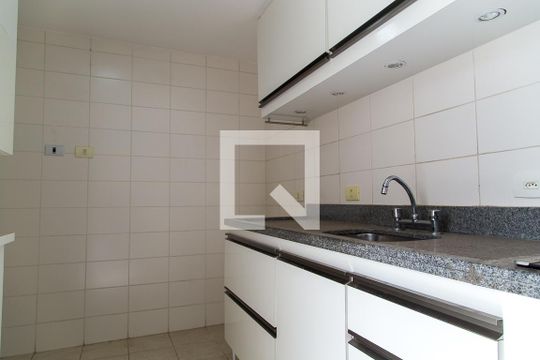 Cozinha de casa de condomínio à venda com 3 quartos, 95m² em Vila Guarani (z Sul), São Paulo