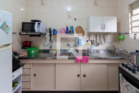 Cozinha de casa à venda com 3 quartos, 180m² em Jardim Adhemar de Barros, São Paulo