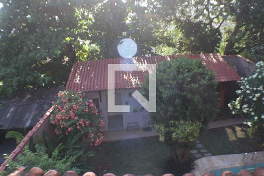 Vista Quarto 1 de casa à venda com 3 quartos, 650m² em Pechincha, Rio de Janeiro