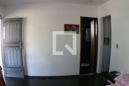 Quarto 3 de casa à venda com 3 quartos, 650m² em Pechincha, Rio de Janeiro