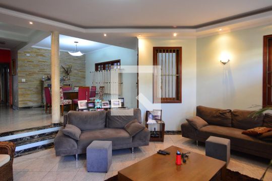 Sala 1 de casa para alugar com 4 quartos, 479m² em Penha de França, São Paulo