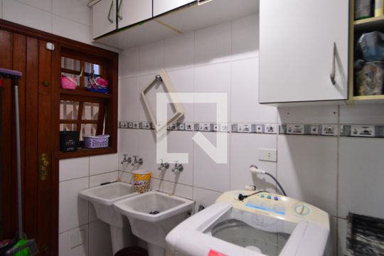 Área de Serviço de casa para alugar com 4 quartos, 479m² em Penha de França, São Paulo