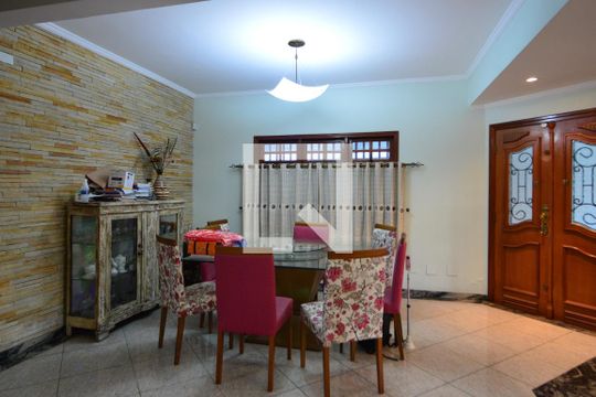 Sala 1 de casa para alugar com 4 quartos, 479m² em Penha de França, São Paulo