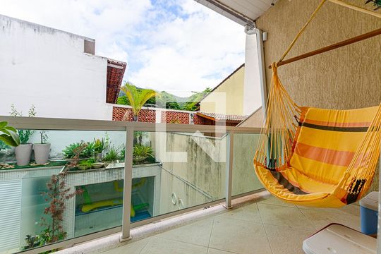 Varanda da Suite 3 de casa à venda com 3 quartos, 200m² em São Francisco, Niterói