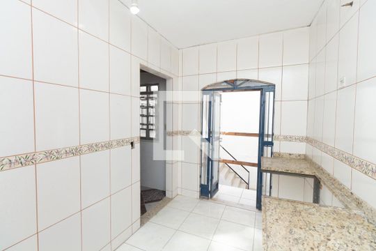 Cozinha (segundo andar) de casa de condomínio à venda com 4 quartos, 120m² em Parada de Lucas, Rio de Janeiro