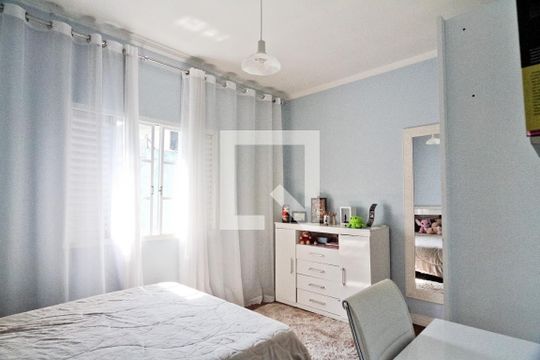 Quarto 2 de casa à venda com 4 quartos, 175m² em Vila Pirituba, São Paulo