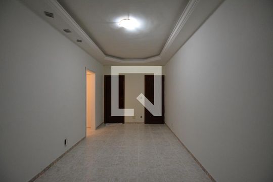 Sala de apartamento para alugar com 2 quartos, 85m² em Penha Circular, Rio de Janeiro