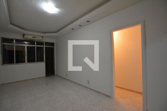 Sala de apartamento para alugar com 2 quartos, 85m² em Penha Circular, Rio de Janeiro