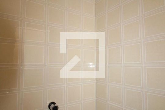 Banheiro de apartamento à venda com 1 quarto, 40m² em Botafogo, Campinas