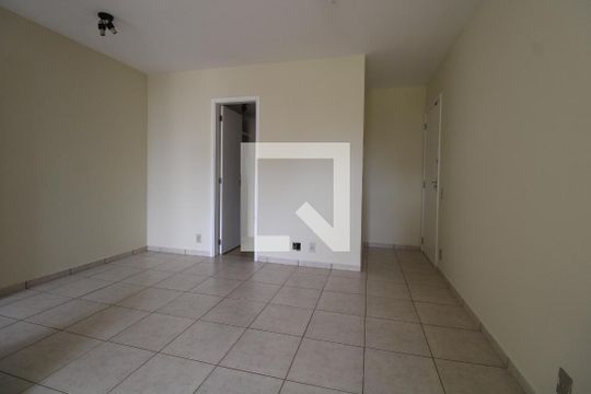 Sala/Quarto de apartamento à venda com 1 quarto, 40m² em Botafogo, Campinas