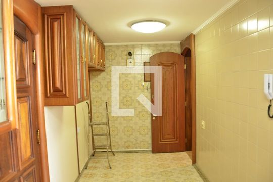 Cozinha de apartamento à venda com 2 quartos, 140m² em Ingá, Niterói