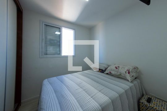 Quarto 2 de apartamento à venda com 2 quartos, 45m² em Vila Antonieta, São Paulo
