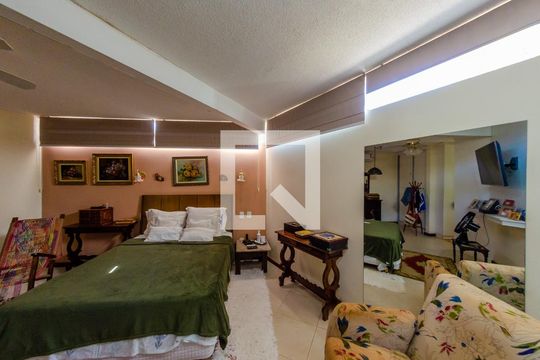 Suíte 1 de casa de condomínio à venda com 5 quartos, 1400m² em Residencial Parque Rio das Pedras, Campinas