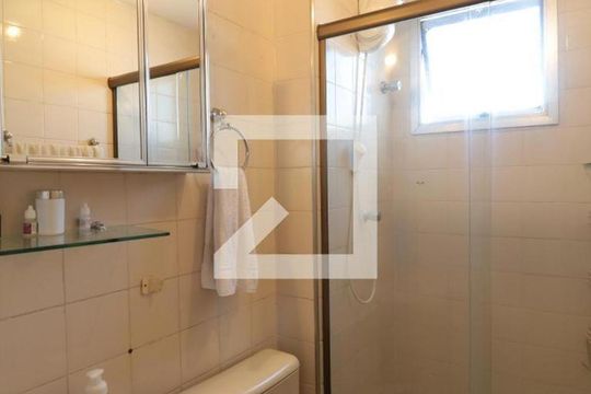 Banheiro de apartamento à venda com 2 quartos, 65m² em Vila Prudente, São Paulo