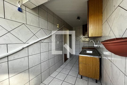 Cozinha de apartamento à venda com 2 quartos, 55m² em Vila Nova, Porto Alegre