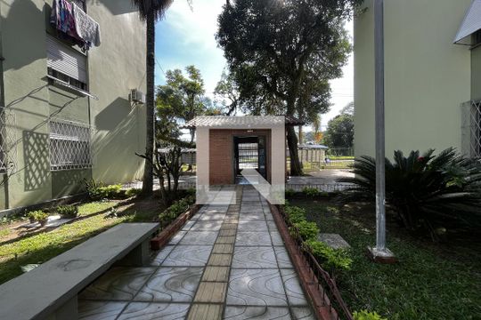 Entrada de apartamento à venda com 2 quartos, 55m² em Vila Nova, Porto Alegre