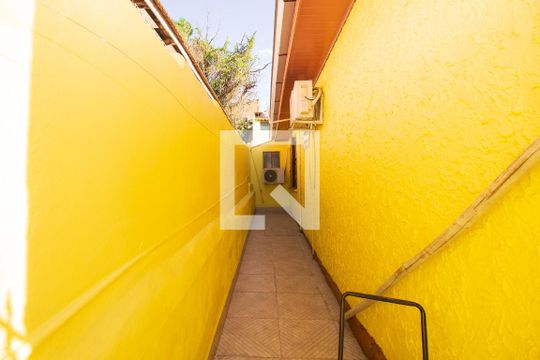 Casa à venda com 3 quartos, 150m² em Partenon, Porto Alegre