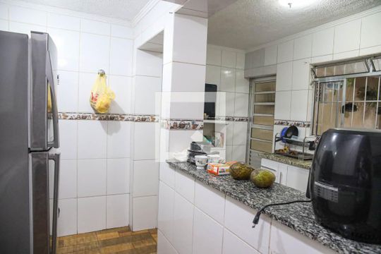 Cozinha de casa à venda com 4 quartos, 144m² em Nova Gerty, São Caetano do Sul