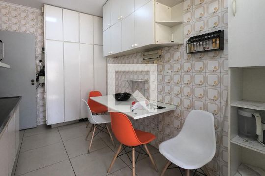 Cozinha de apartamento à venda com 4 quartos, 170m² em Centro, Guarulhos